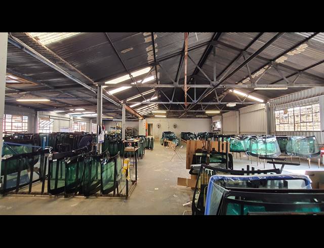 546M² WAREHOUSE TO LET IN EASTLEIGH